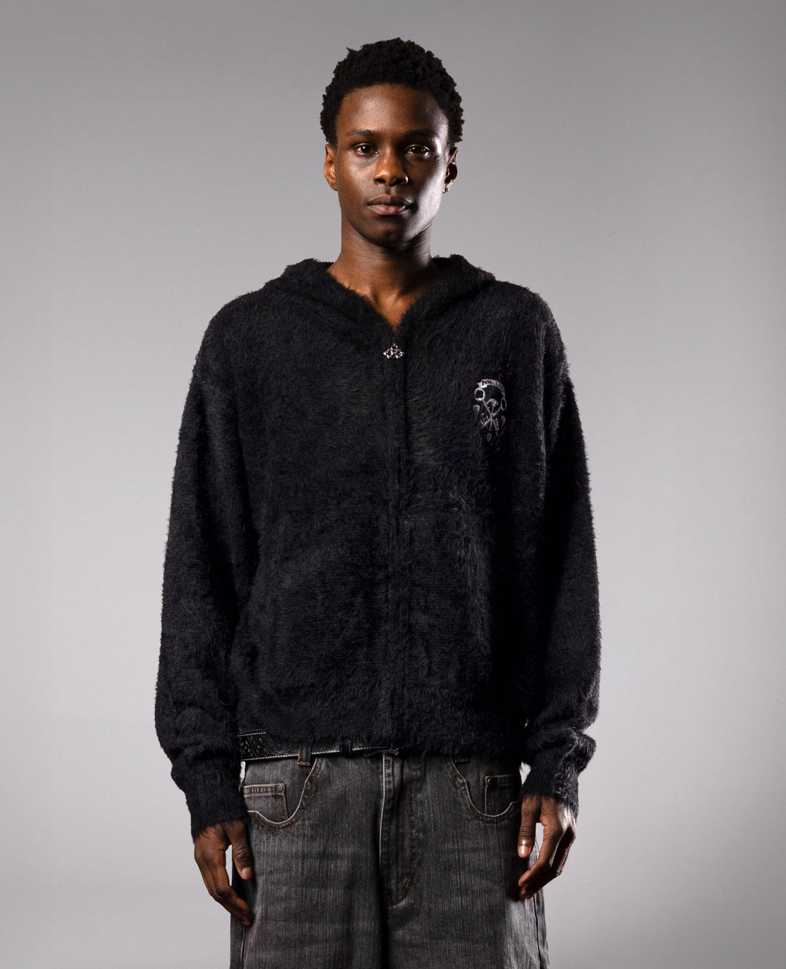 BLACK CLASSIC FUR ZIP